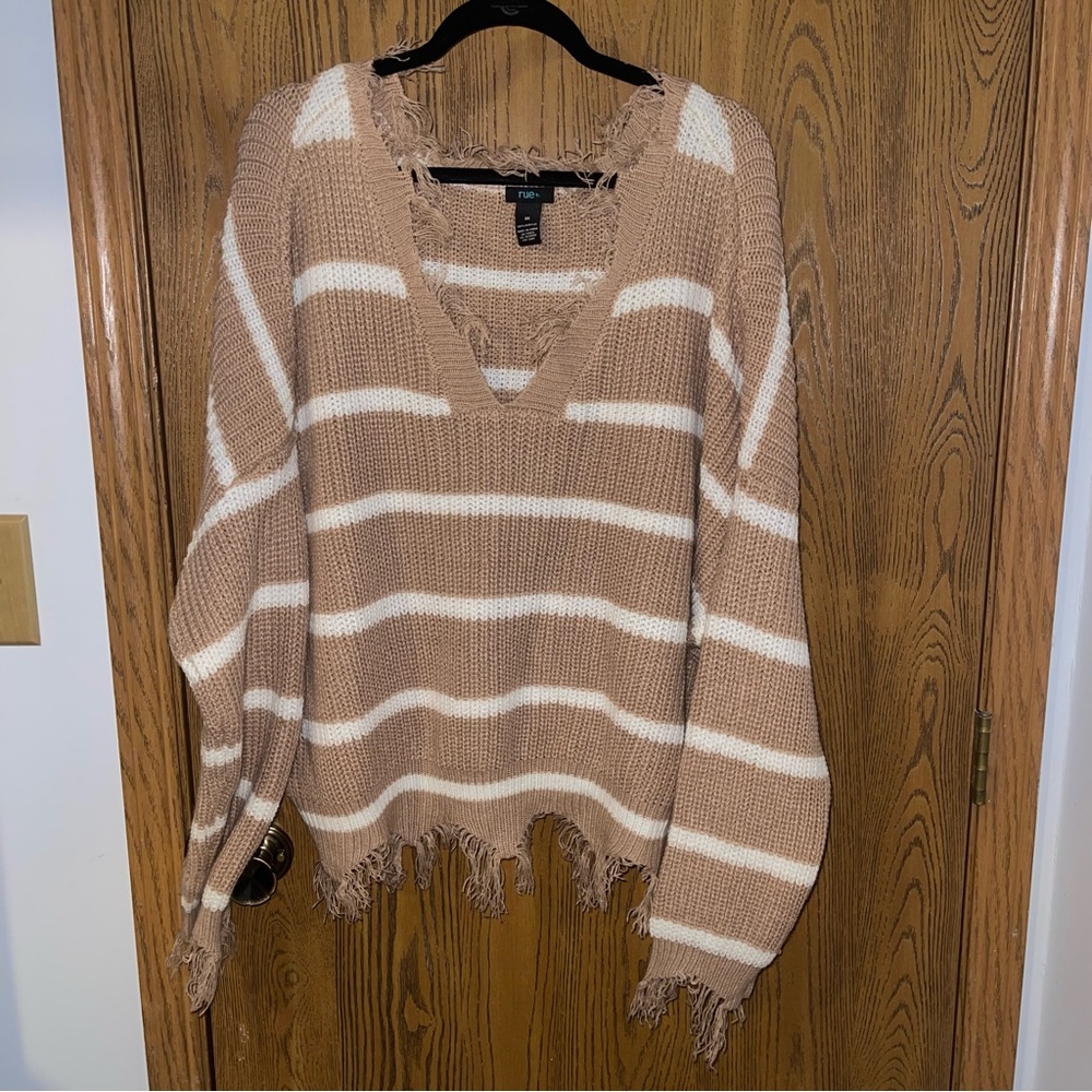Cropped sweater
